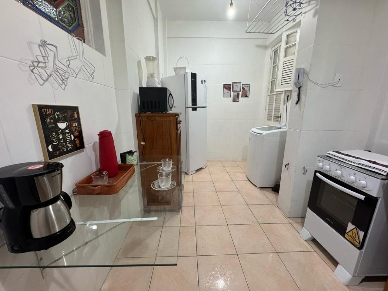 Otimo A 50 Metros Da D F 242 Ap201a * Rio de Janeiro