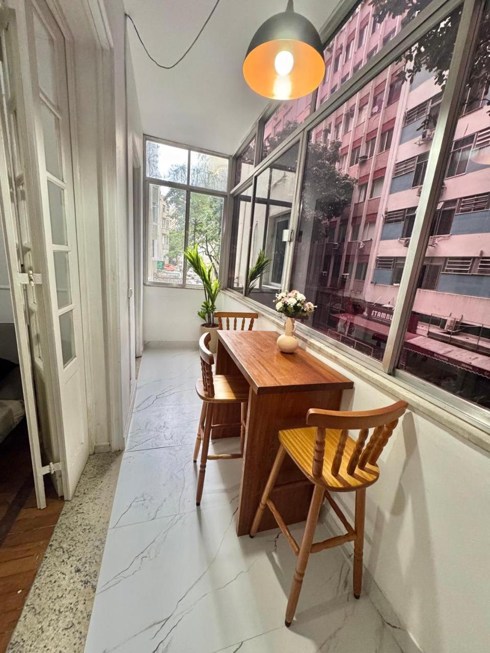 Otimo A 50 Metros Da D F 242 Ap201a Rio de Janeiro