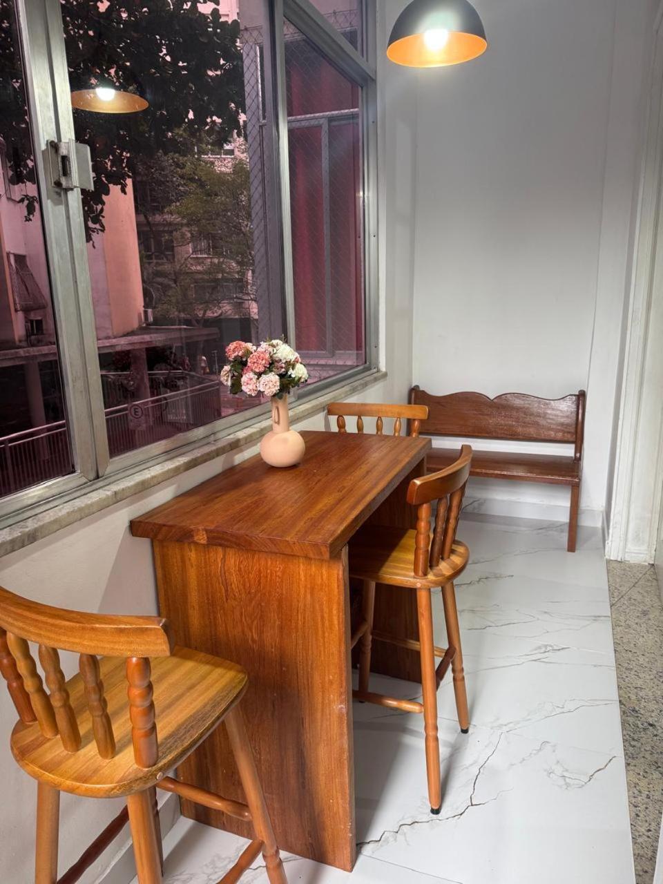 Otimo A 50 Metros Da D F 242 Ap201a Apartamento Rio de Janeiro